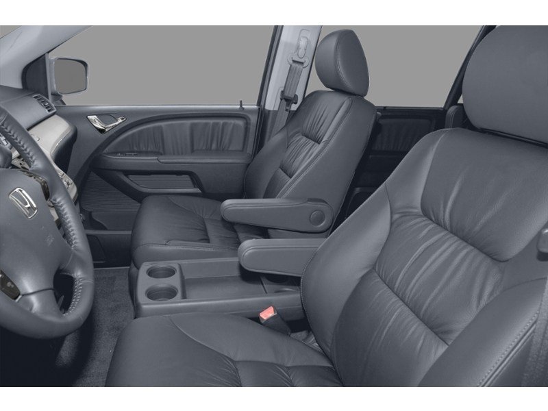 2010 Honda Odyssey 4dr Wgn Touring w/RES & Navi Interior Shot 5