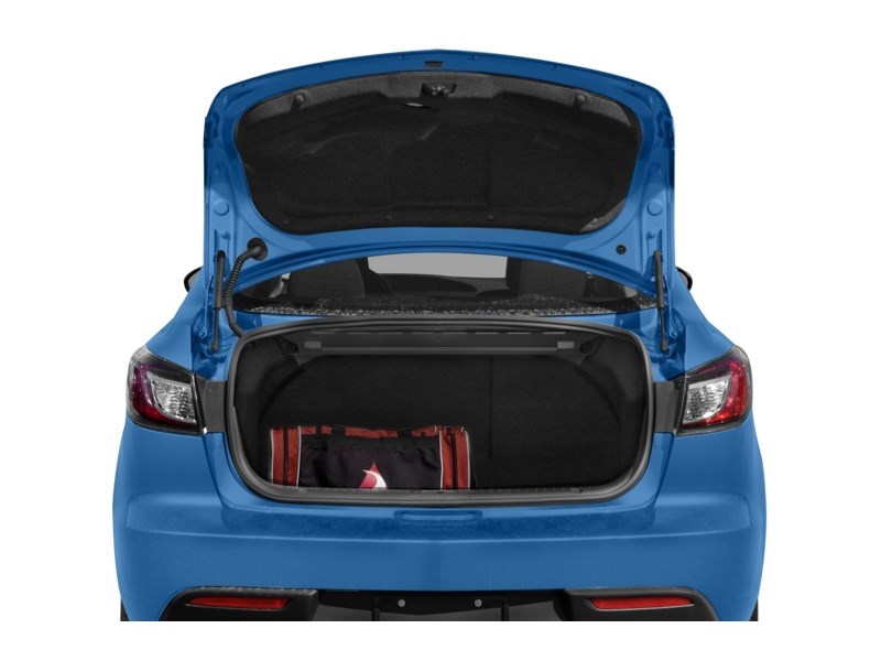 2010 Mazda Mazda3 4dr Sdn Auto GS Exterior Shot 4