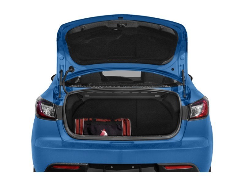 2010 Mazda Mazda3 4dr Sdn Auto GS Exterior Shot 4
