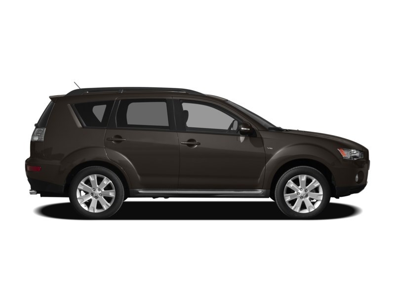 2010 Mitsubishi Outlander 4WD 4dr GT Exterior Shot 11