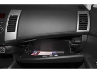 2010 Mitsubishi Outlander 4WD 4dr GT Interior Shot 4