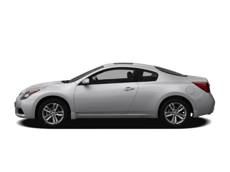 2010 Nissan Altima 2dr Cpe I4 CVT 2.5 S Exterior Shot 7