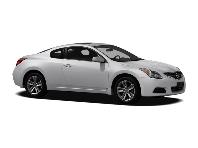 2010 Nissan Altima 2dr Cpe I4 CVT 2.5 S Exterior Shot 9