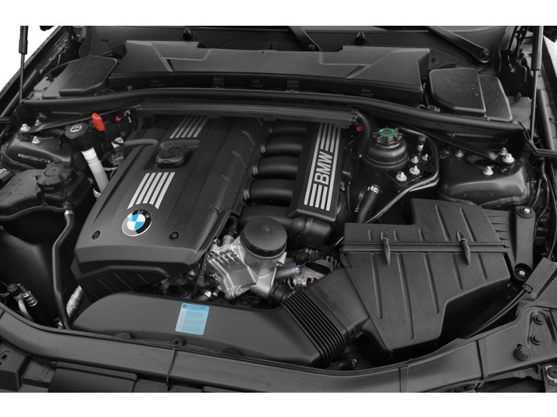 2011 BMW 328 4dr Sdn 328i xDrive AWD Classic Ed Exterior Shot 3