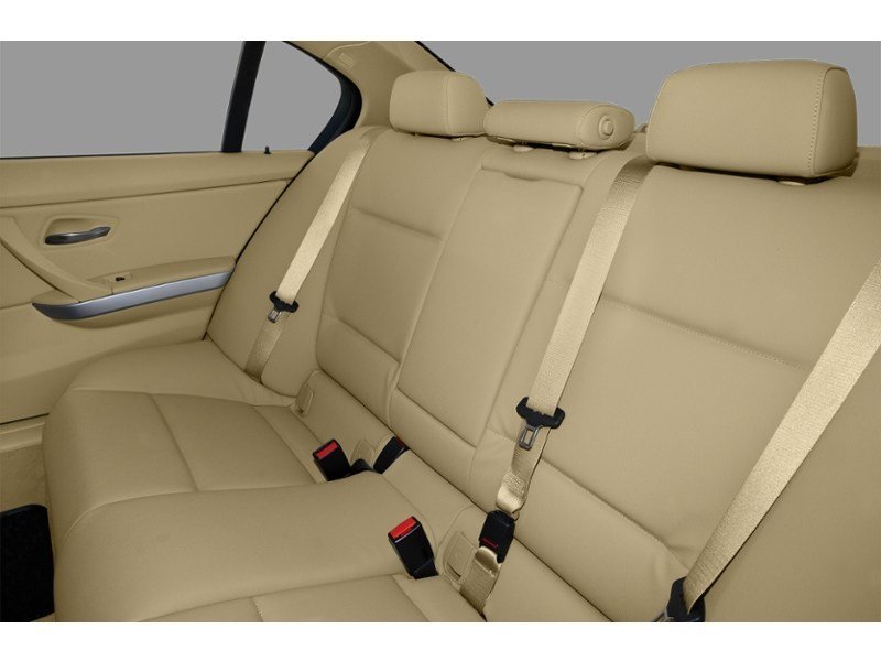 2011 BMW 328 4dr Sdn 328i xDrive AWD Classic Ed Interior Shot 6