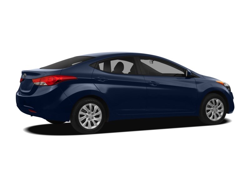 2011 Hyundai Elantra 4dr Sdn Auto GL Exterior Shot 2