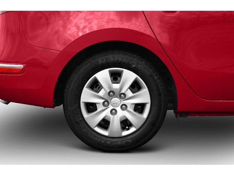 2011 Hyundai Elantra Touring 4dr Wgn Man GL Exterior Shot 5