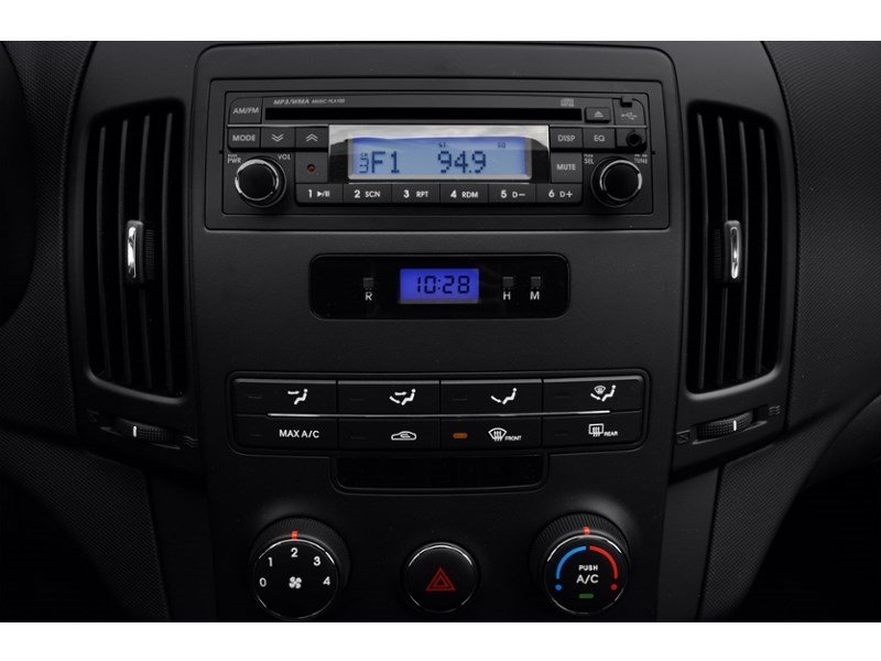 2011 Hyundai Elantra Touring 4dr Wgn Man GL Interior Shot 2