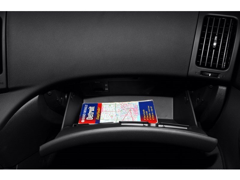 2011 Hyundai Elantra Touring 4dr Wgn Man GL Interior Shot 4