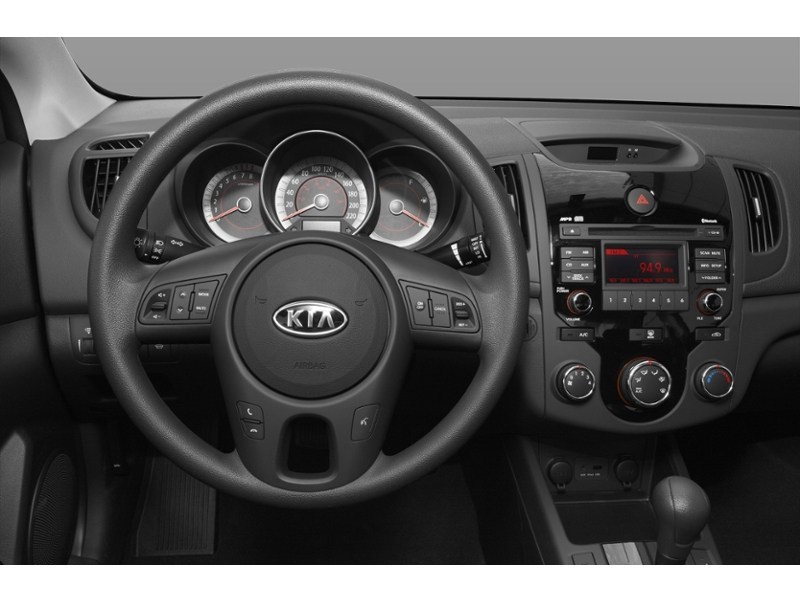 2011 Kia Forte Koup 2dr Cpe Auto SX Interior Shot 3