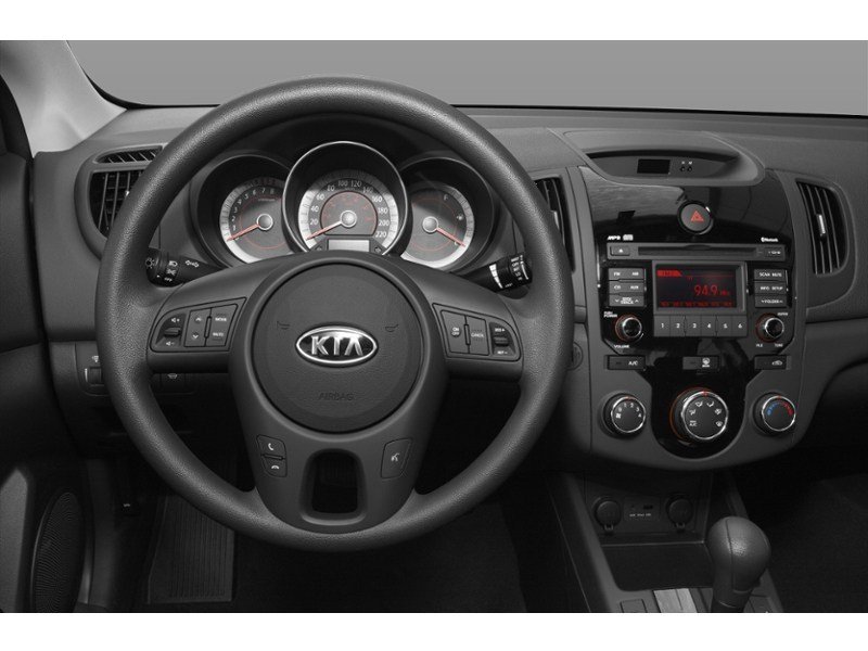2011 Kia Forte Koup 2dr Cpe Auto SX Interior Shot 3