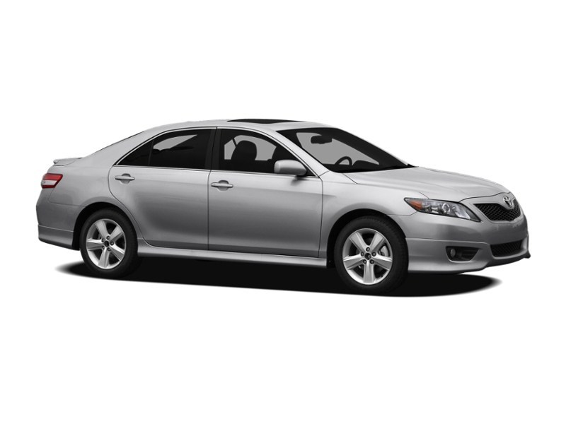 2011 Toyota Camry 4dr Sdn I4 Auto LE Exterior Shot 9