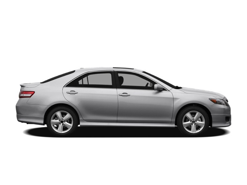 2011 Toyota Camry 4dr Sdn I4 Auto LE Exterior Shot 11
