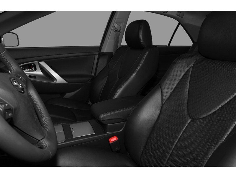 2011 Toyota Camry 4dr Sdn I4 Auto LE Interior Shot 5