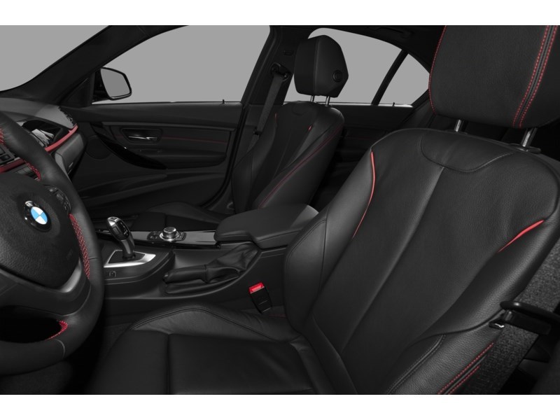 2013 BMW 320 4dr Sdn 320i xDrive AWD Interior Shot 5