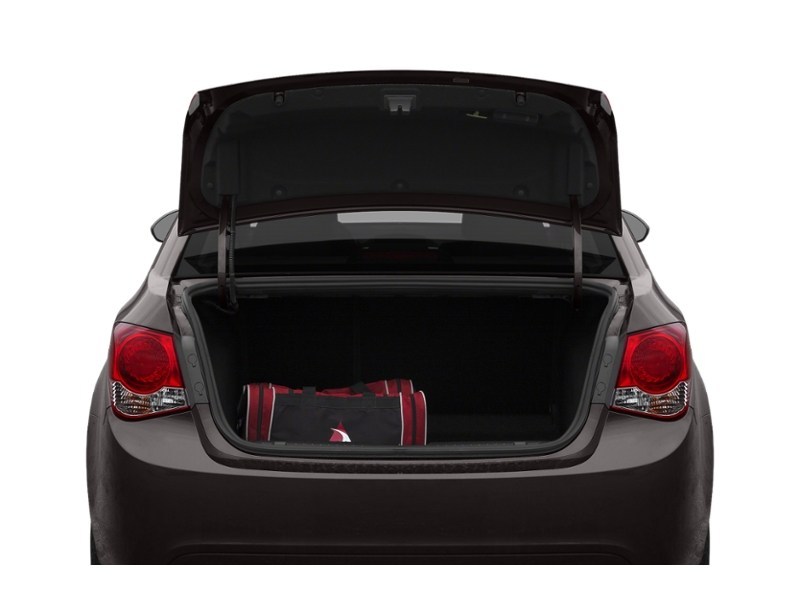 2012 Chevrolet Cruze 4dr Sdn LS+ w/1SB Exterior Shot 4