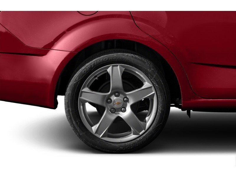 2014 Chevrolet Sonic 4dr Sdn LT Auto Exterior Shot 5