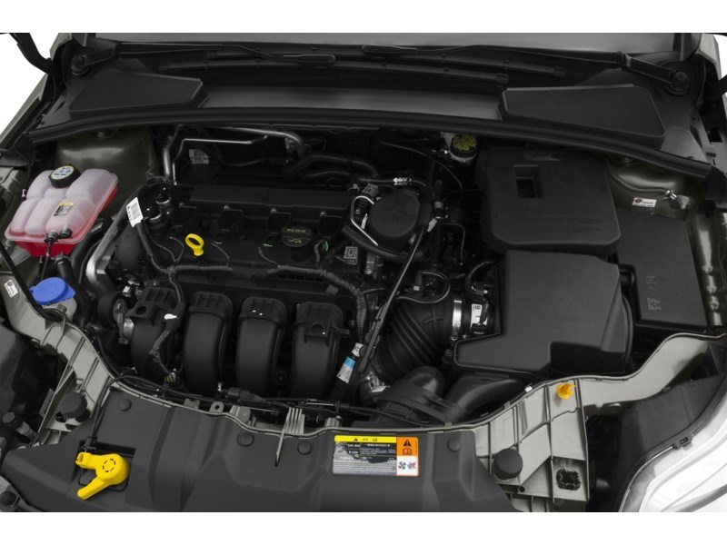 2012 Ford Focus 4dr Sdn SE Exterior Shot 3
