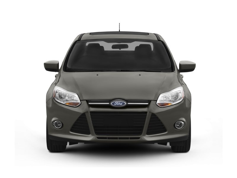 2012 Ford Focus 4dr Sdn SE Exterior Shot 6