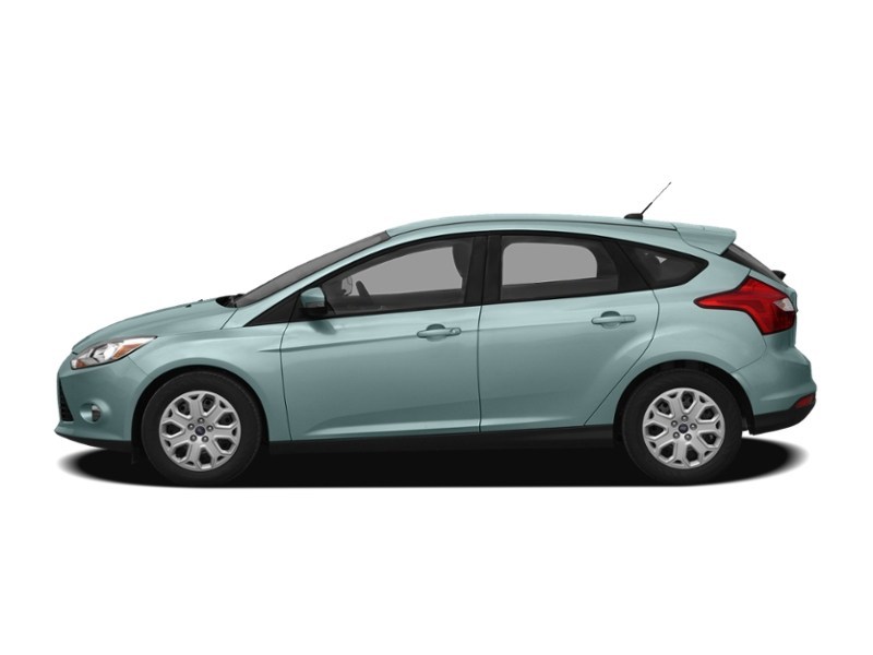 2012 Ford Focus 5dr HB SE Exterior Shot 7