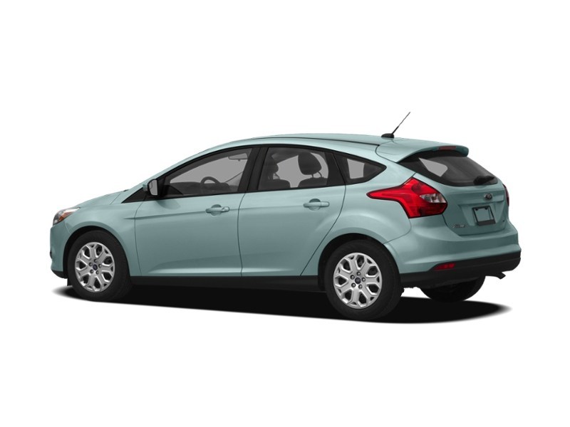 2012 Ford Focus 5dr HB SE Exterior Shot 13