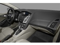 2012 Ford Focus 5dr HB SE Interior Shot 1