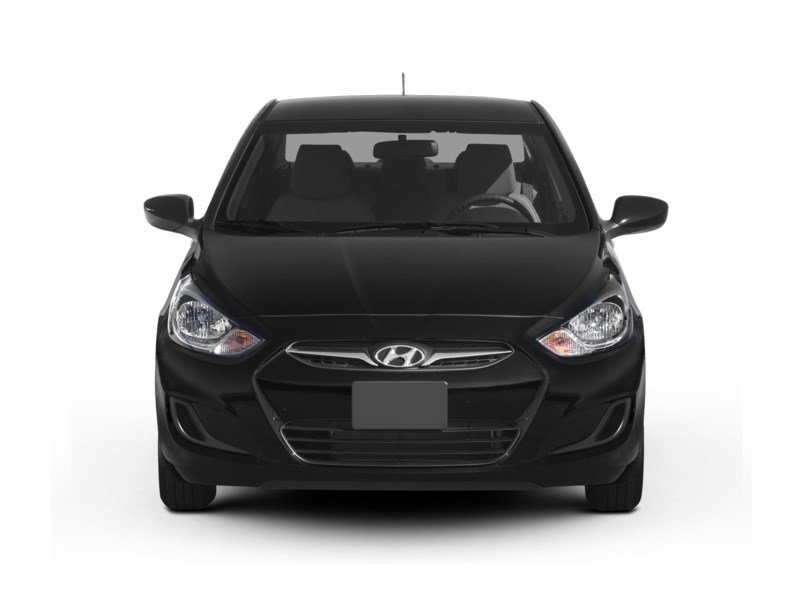 2012 Hyundai Accent 4dr Sdn Auto GLS Exterior Shot 8