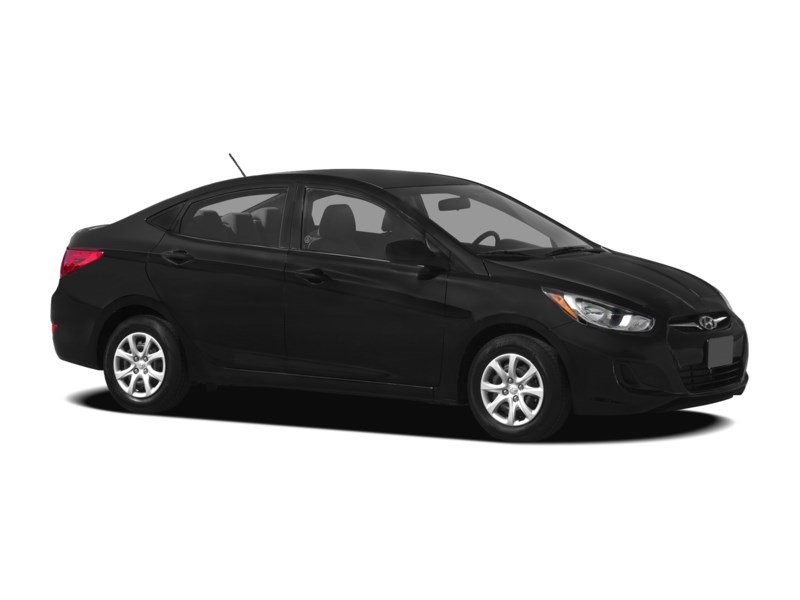 2012 Hyundai Accent 4dr Sdn Auto GLS Exterior Shot 9