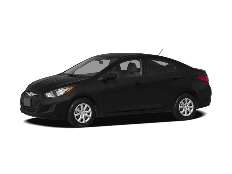 2012 Hyundai Accent 4dr Sdn Man GL Exterior Shot 19
