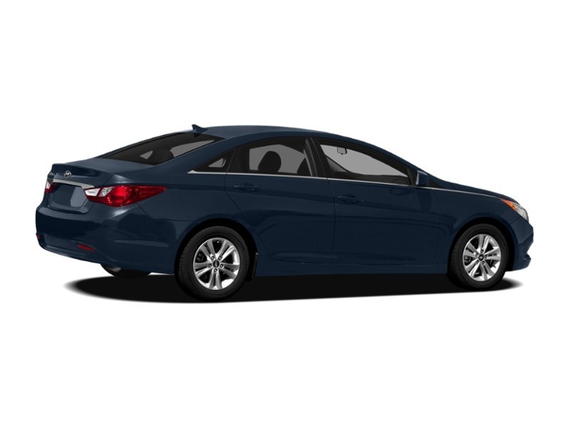 2012 Hyundai Sonata 4dr Sdn 2.4L Auto GLS Exterior Shot 2