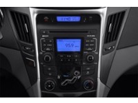 2012 Hyundai Sonata 4dr Sdn 2.4L Auto GLS Interior Shot 2