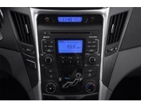 2012 Hyundai Sonata 4dr Sdn 2.4L Auto GLS Interior Shot 2