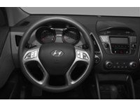 2012 Hyundai Tucson FWD 4dr I4 Auto L Interior Shot 3
