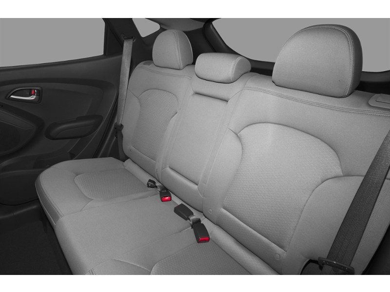 2012 Hyundai Tucson FWD 4dr I4 Auto GLS Interior Shot 6