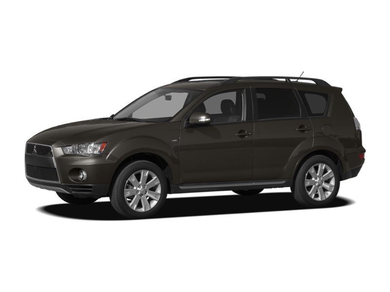 2012 Mitsubishi Outlander 4WD 4dr ES Exterior Shot 1