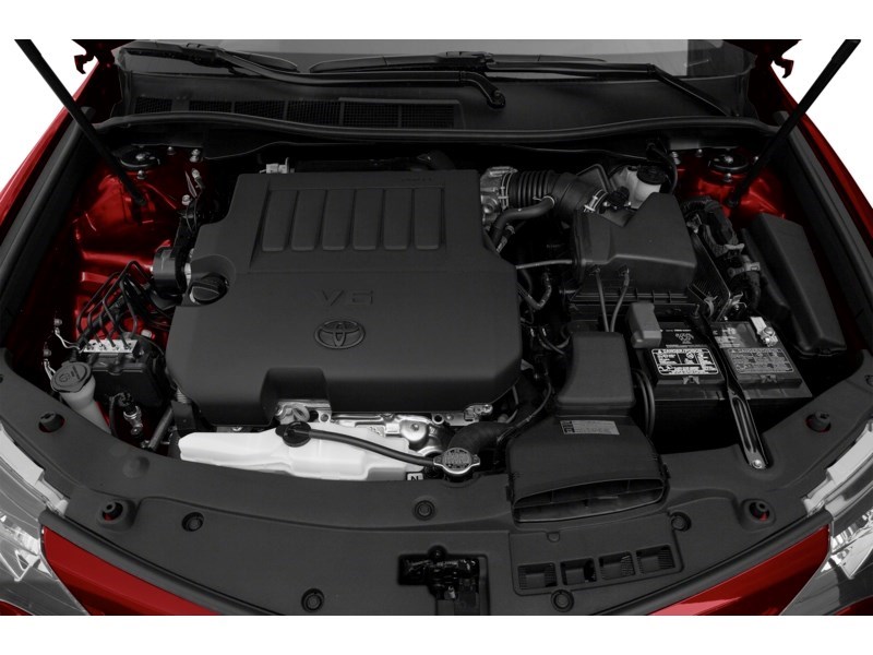 2012 Toyota Camry 4dr Sdn I4 Auto SE Exterior Shot 3