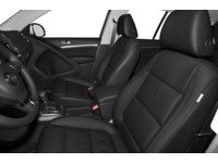 2017 Volkswagen Tiguan 2WD 4dr Trendline Interior Shot 5
