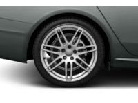 2016 Audi A4 4dr Sdn Auto Progressiv plus quattro Exterior Shot 5