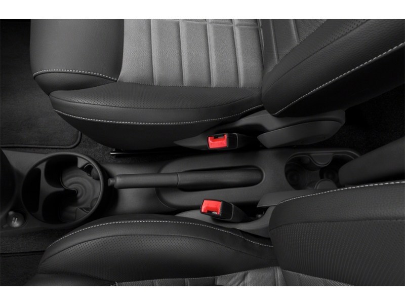 2015 FIAT 500 2dr HB Turbo Interior Shot 8