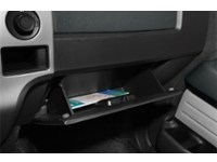 2013 Ford F-150 4WD SuperCrew 145" XLT Interior Shot 3