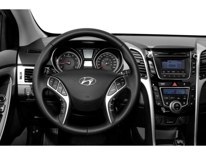 2013 Hyundai Elantra GT 5dr HB Auto GL Interior Shot 3
