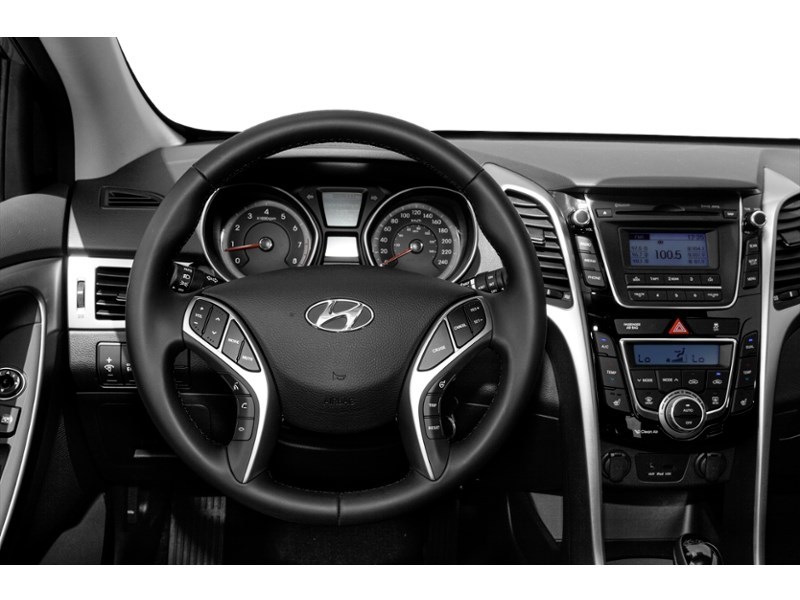 2014 Hyundai Elantra GT 5dr HB Auto GLS Interior Shot 3