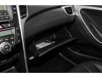 2014 Hyundai Elantra GT 5dr HB Auto GLS Interior Shot 4