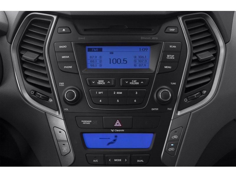 2014 Hyundai Santa Fe Sport AWD 4dr 2.0T SE Interior Shot 2