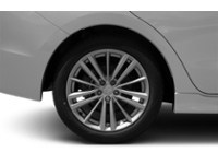 2013 Subaru Impreza 5dr HB CVT 2.0i Exterior Shot 5