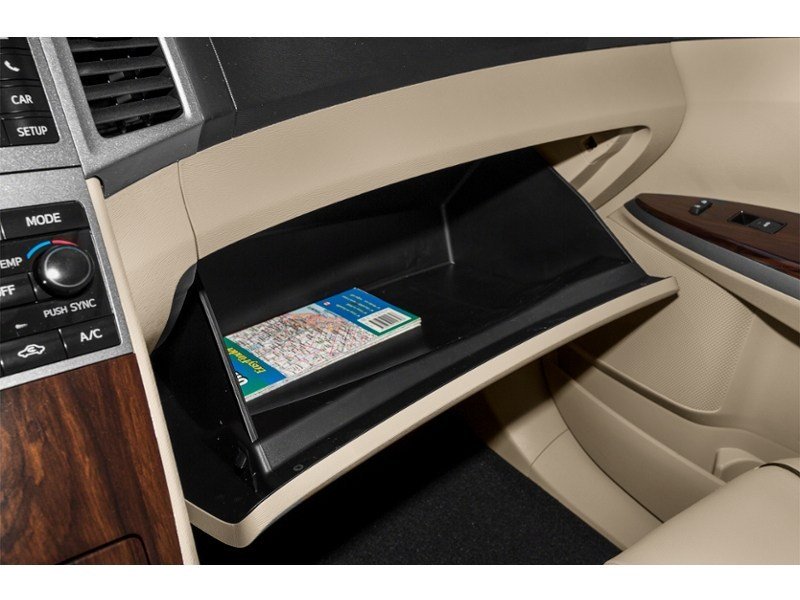 2016 Toyota Venza 4dr Wgn Interior Shot 4
