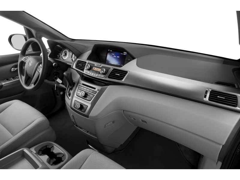 2015 Honda Odyssey 4dr Wgn SE Interior Shot 1