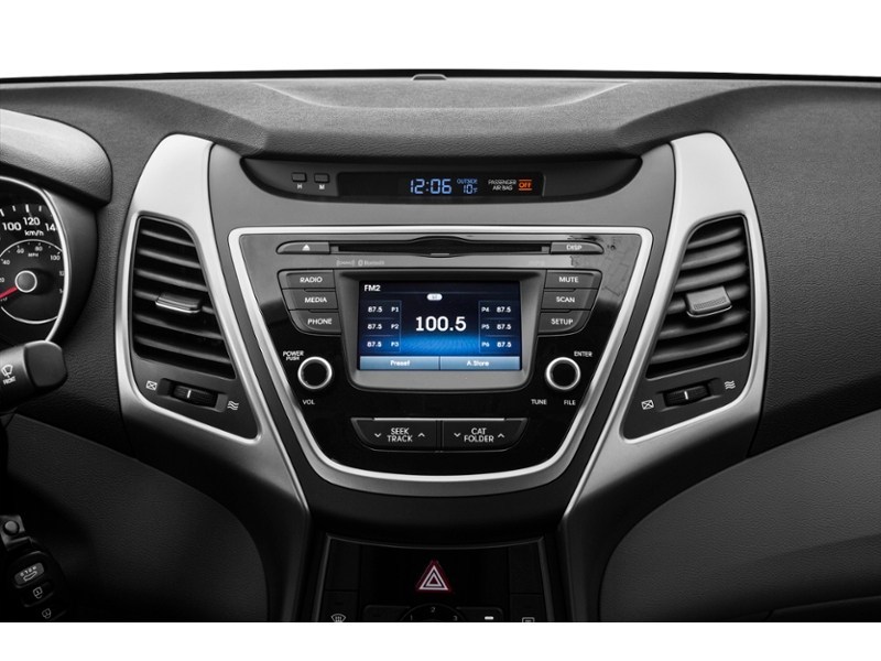 2015 Hyundai Elantra 4dr Sdn Auto GLS Interior Shot 2
