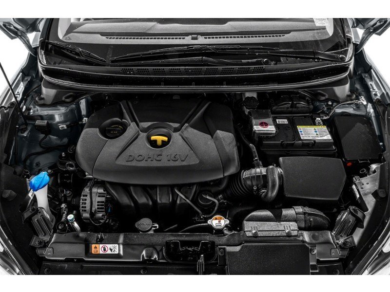 2014 Hyundai Elantra 4dr Sdn Auto Limited w/Navi Exterior Shot 3