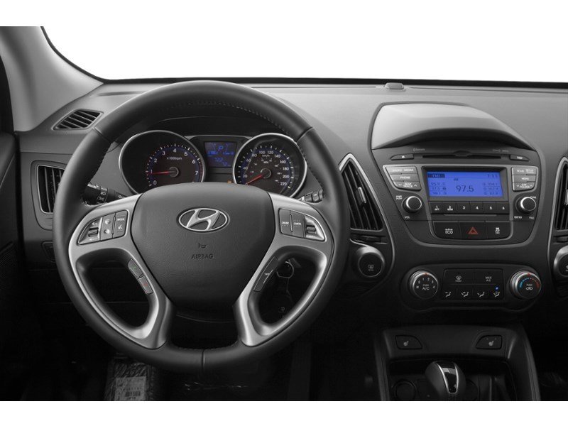 2014 Hyundai Tucson AWD 4dr Auto GL Interior Shot 3